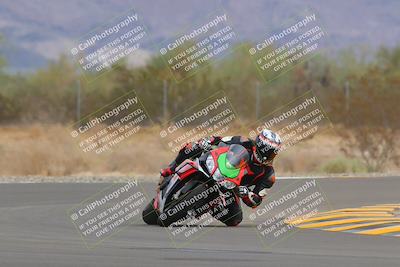 media/Sep-10-2022-SoCal Trackdays (Sat) [[a5bf35bb4a]]/Turn 6 (1140am)/